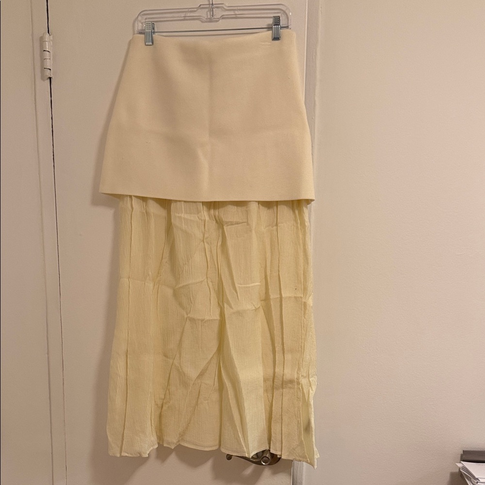 Zara Elegant Cream High-Low Skirt